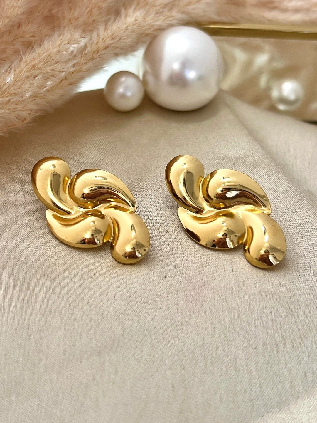 ISHKAARA Stainless Steel Water Drop Shaped Drop Earrings