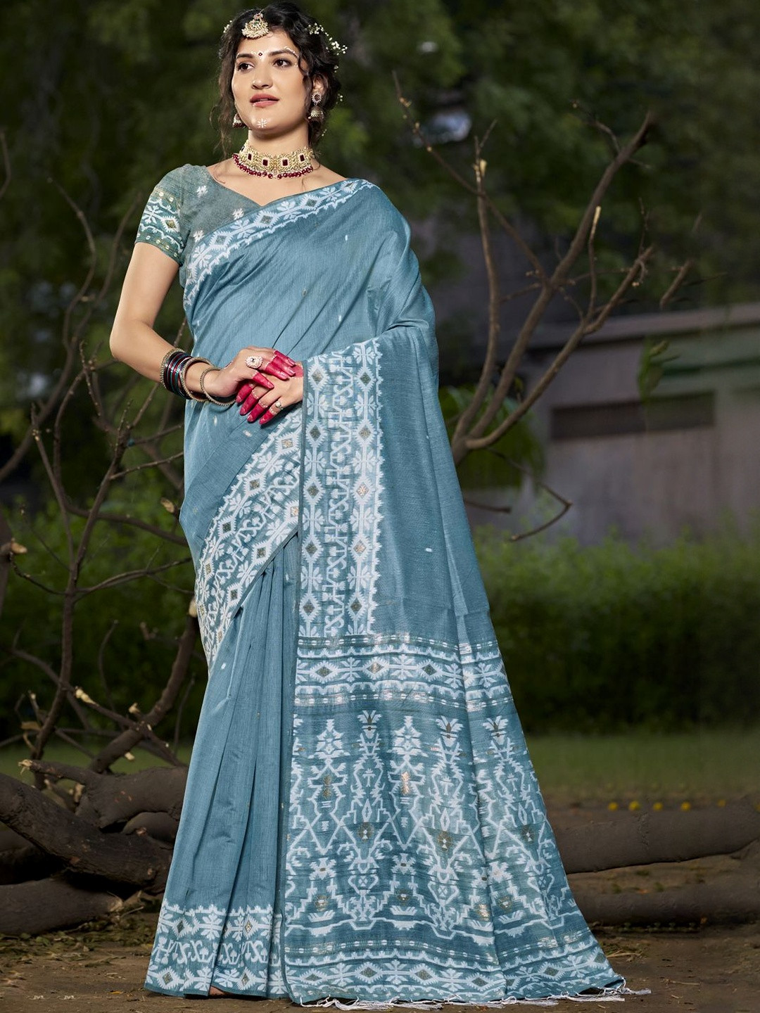 DEVATITHI Light Blue Ethnic Motifs Woven Design Cotton Saree With Blouse Piece