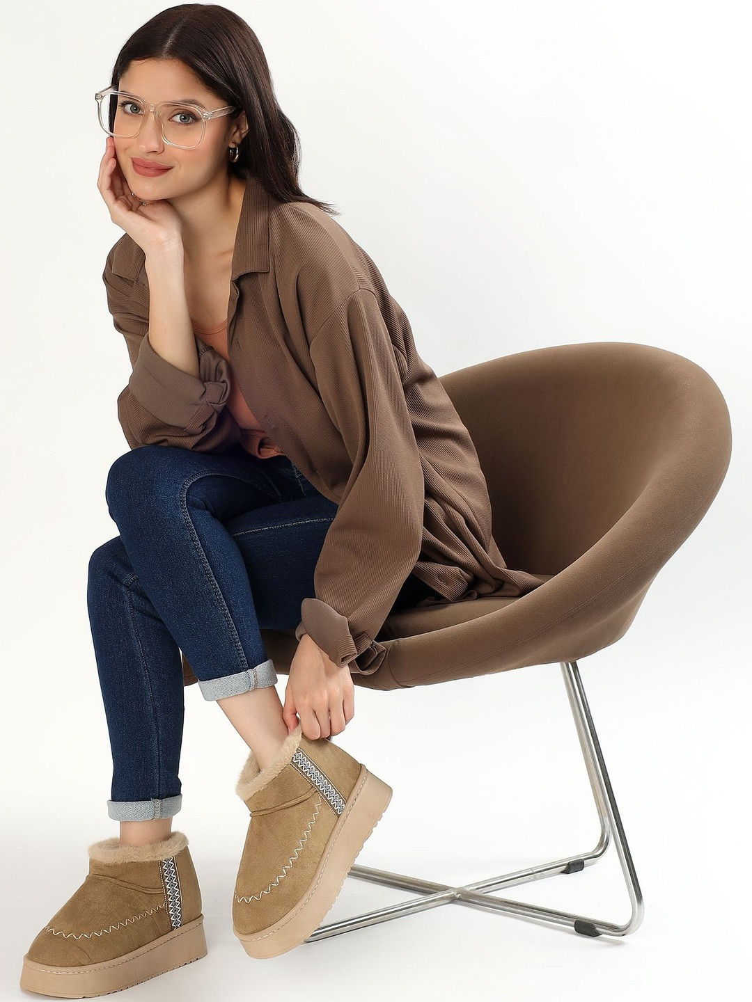 CASSIEY Women Comfortable Indoor/Outdoor Winter Faux Fur Boots