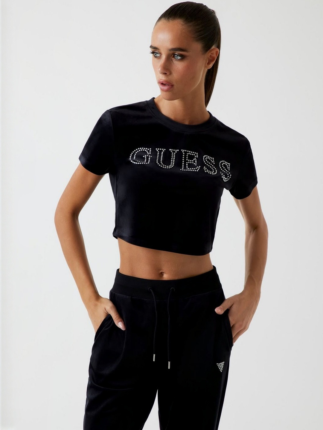 GUESS Women Brand Logo New Orleans Pelicans Printed T-shirt