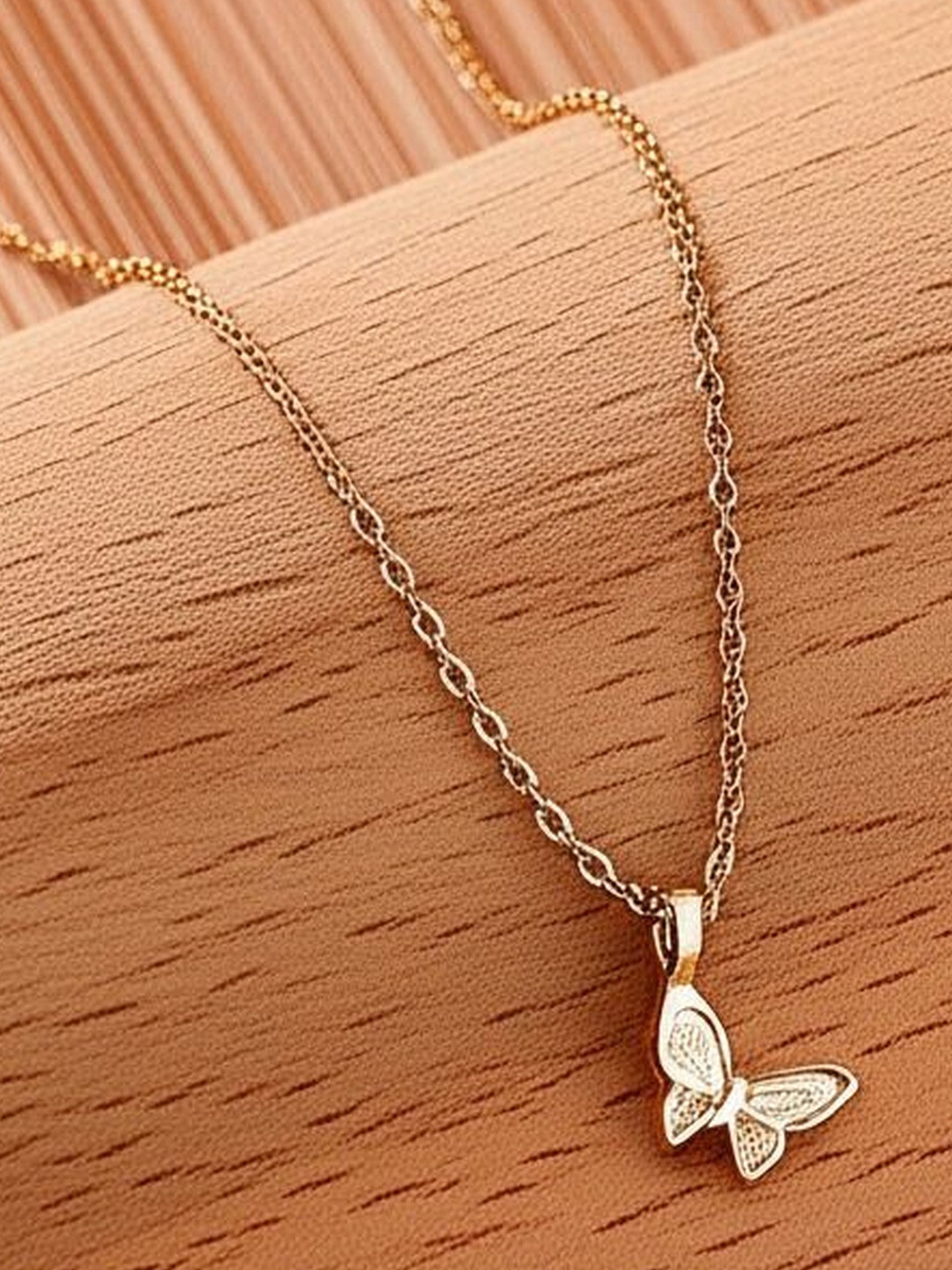 DressBerry Gold-Plated Minimal Butterfly Necklace