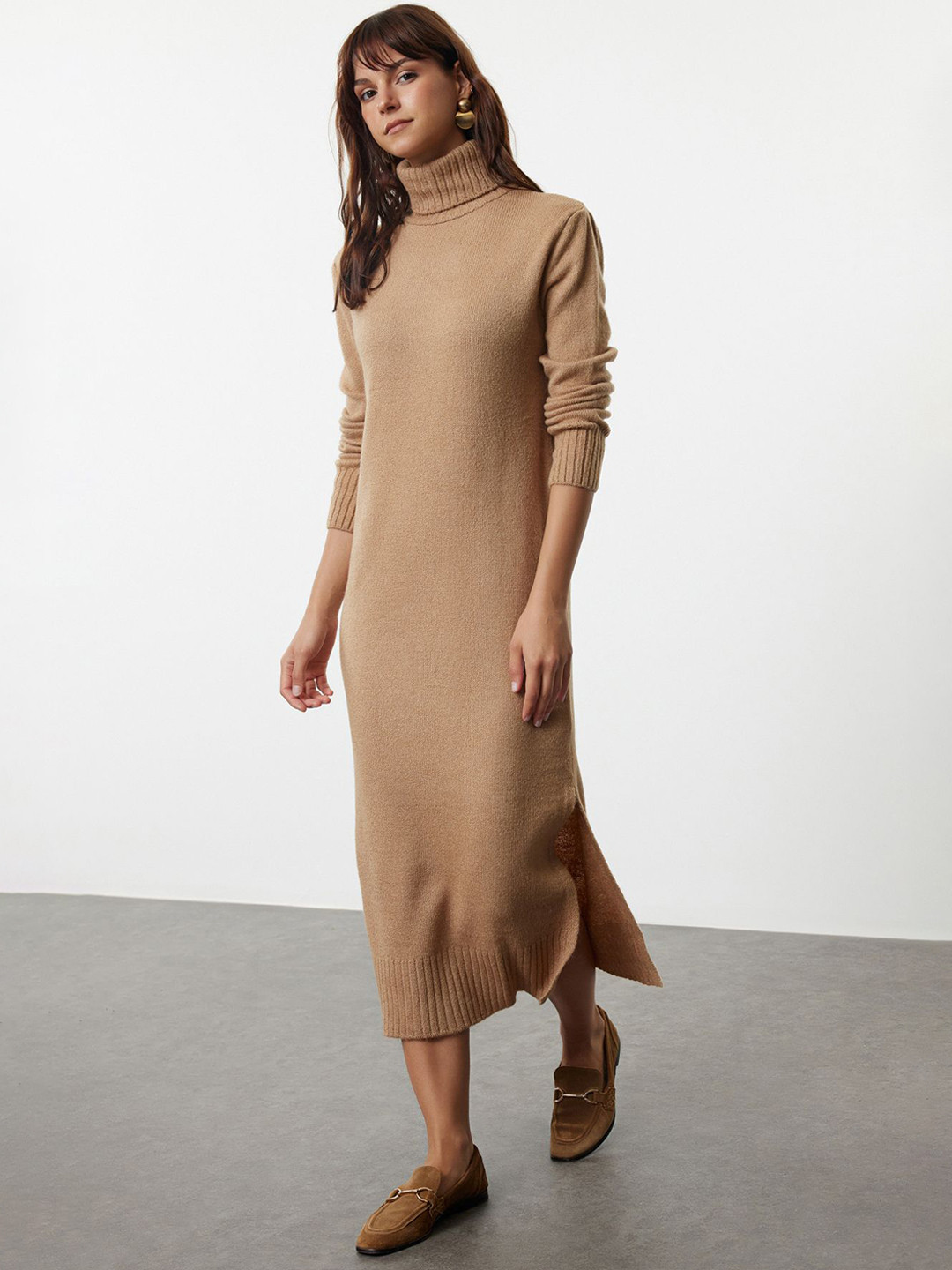 Trendyol Women Self Design High Neck Long Sleeves Slits Sheath Midi Dress
