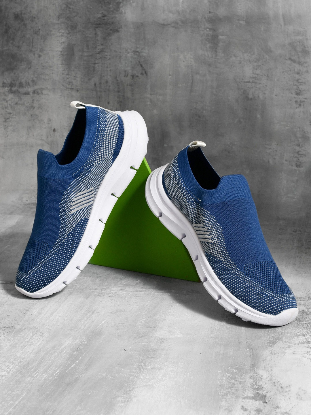 IMPAKTO Men Lightweight Walking & Running  Slip On Shoes