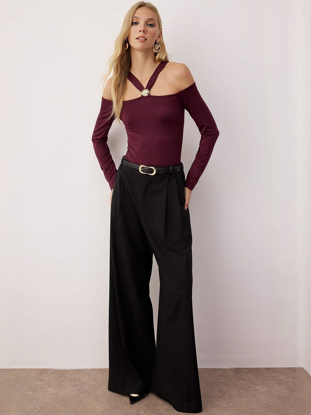 Trendyol Women Plum Solid Long Sleeves Shoulder Straps Bodysuit