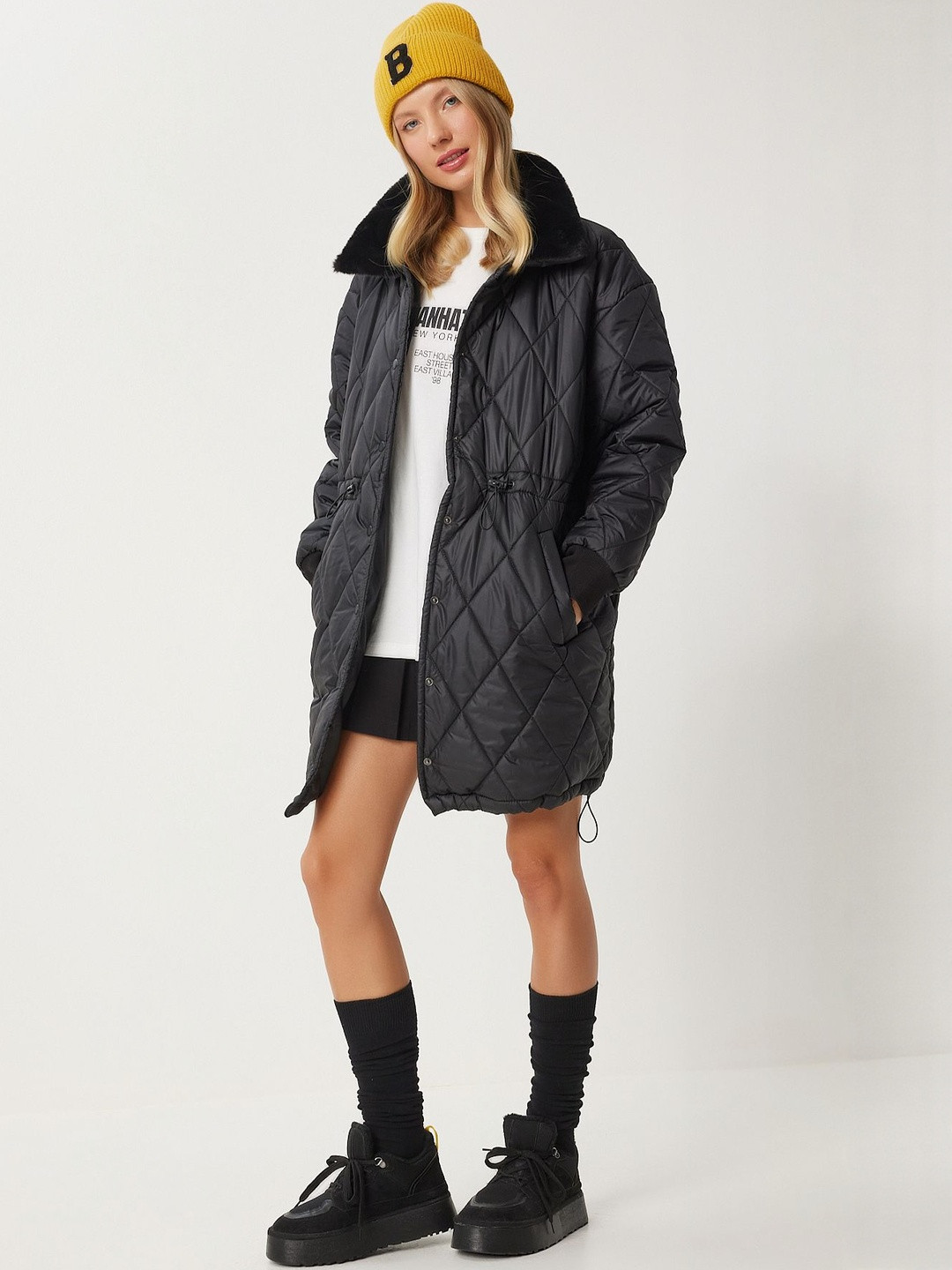 Happiness istanbul Denim Truckers Spread Collar Puffer Jacket