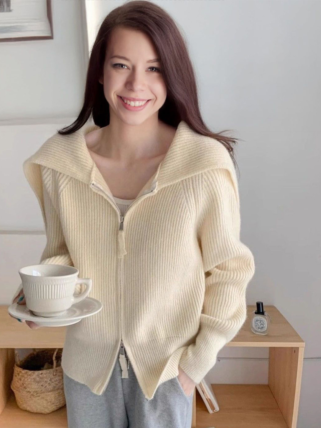 StyleCast Women Self Design Ribbed Zipped Cardigan