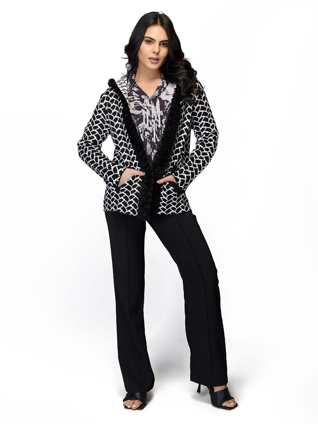 Tamiska By Narendra Kumar Women Cable Knit Checked Cardigan