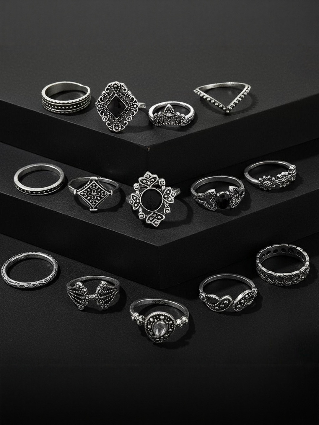 DressBerry Set Of 15 Silver-Plated Stones Studded Finger Ring