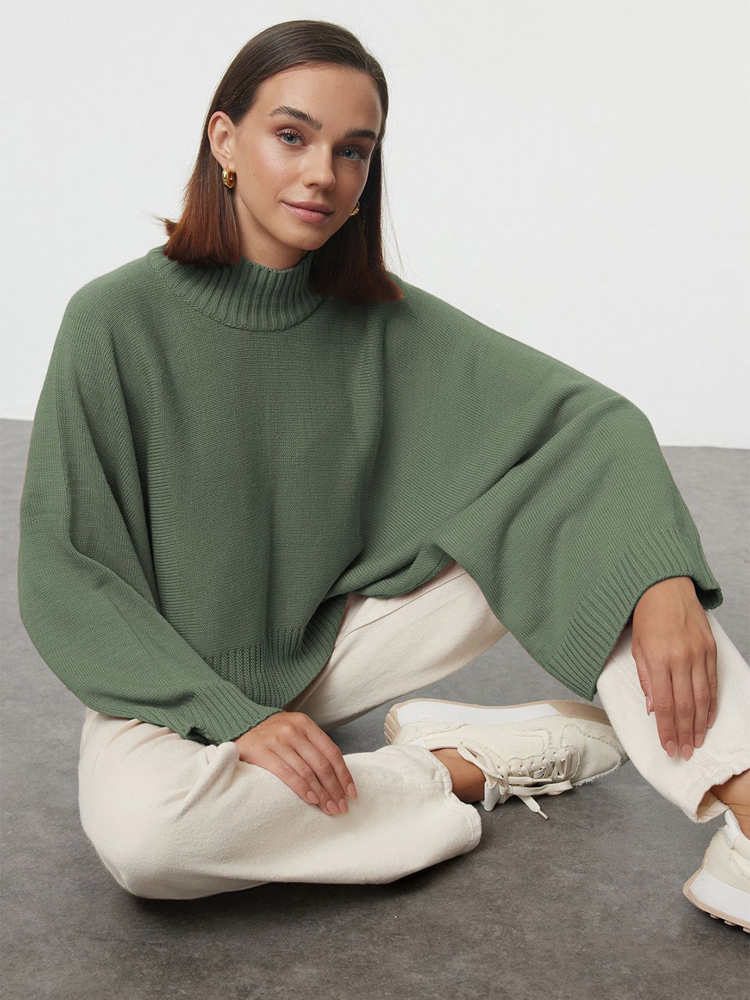 Trendyol Yeil Women Open Knit Mock Collar Pullover