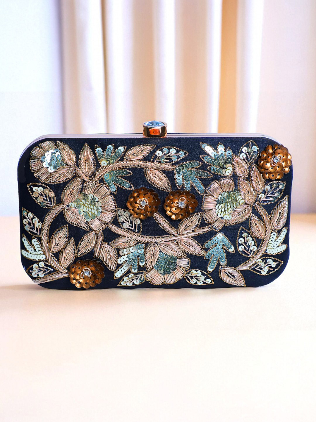 Swisni Women Black Handmade Embroidery Clutch