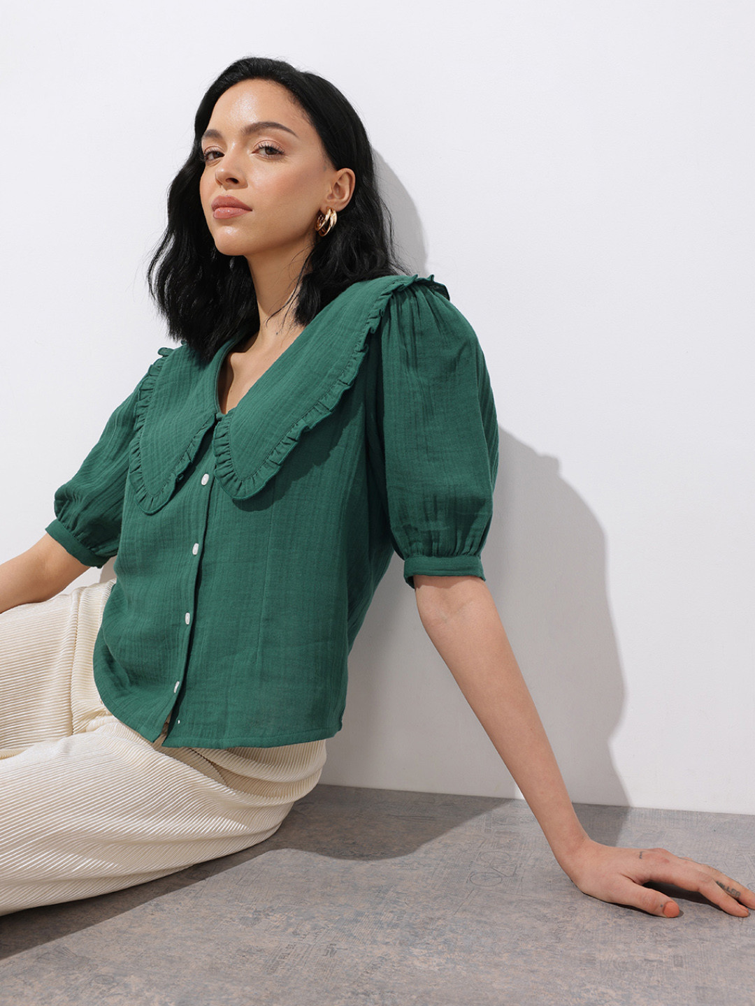 Crinkled Effect Peter Pan Collar Puff Sleeves Crop Top