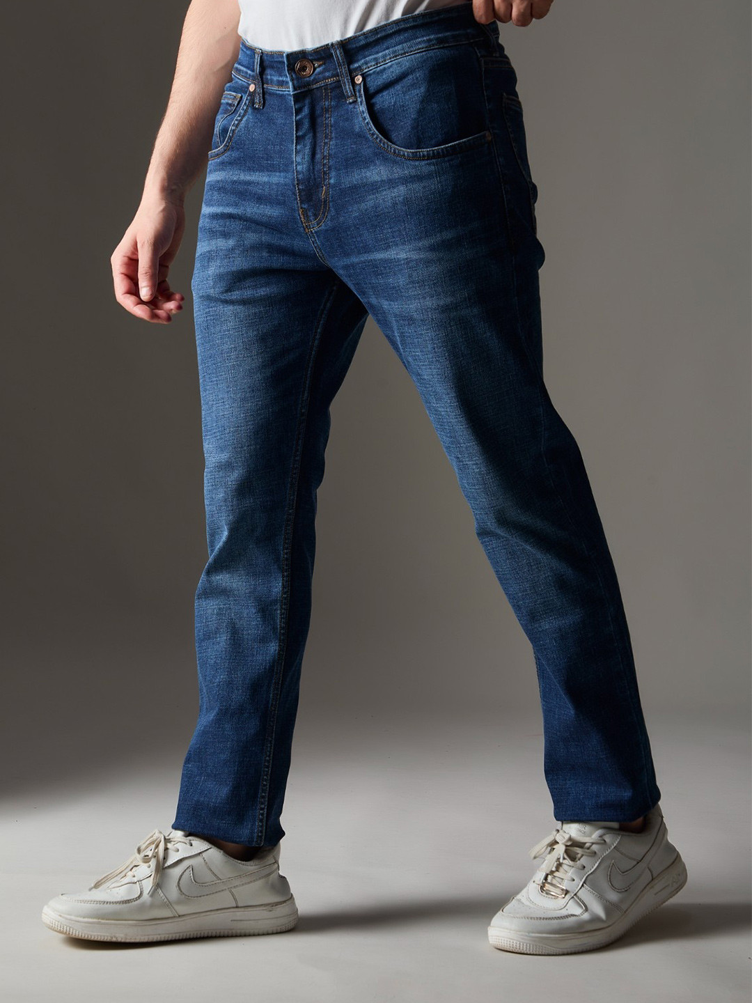 KAPTHE Men Comfort Highly Distressed Jeans