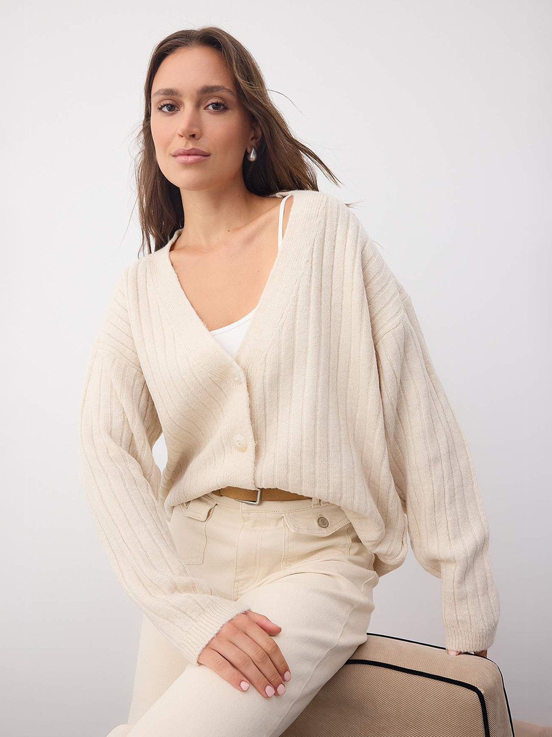 Trendyol Women Ribbed Plunge Neck Cardigan