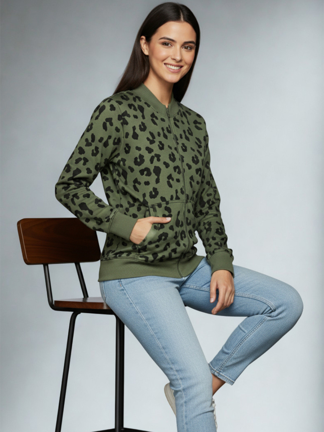 Alan Jones Animal Skin Printed Mock Collar Front Open Sweatshirt