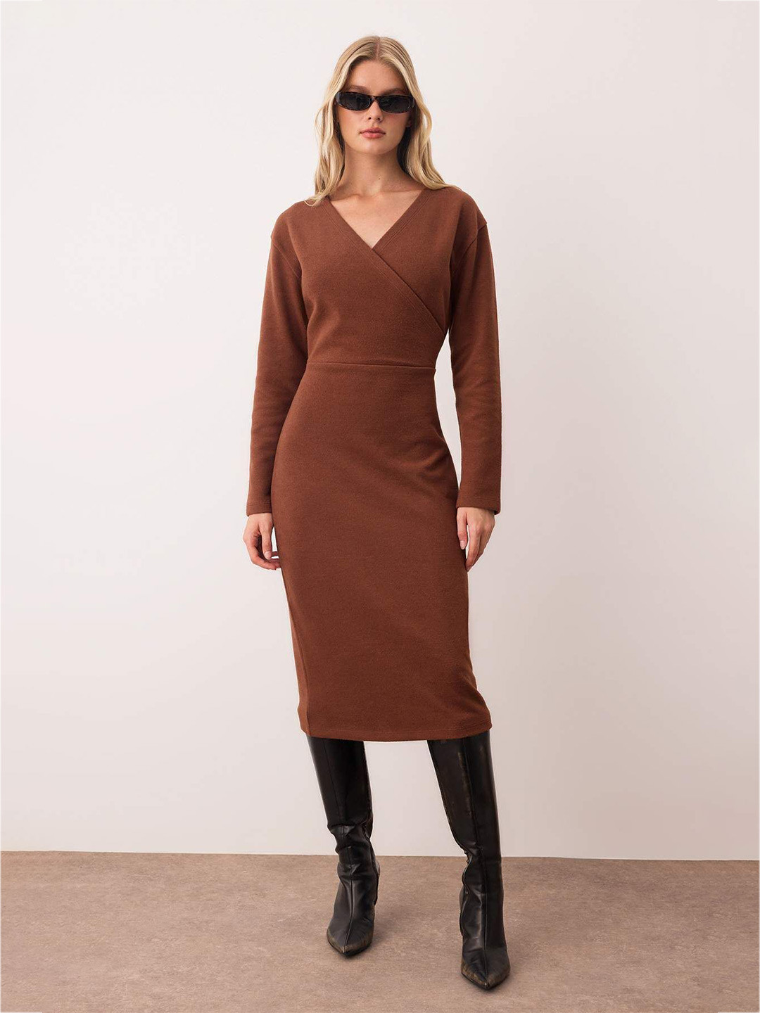 Trendyol Women V-Neck Long Sleeves Wrap Cotton Midi Dress
