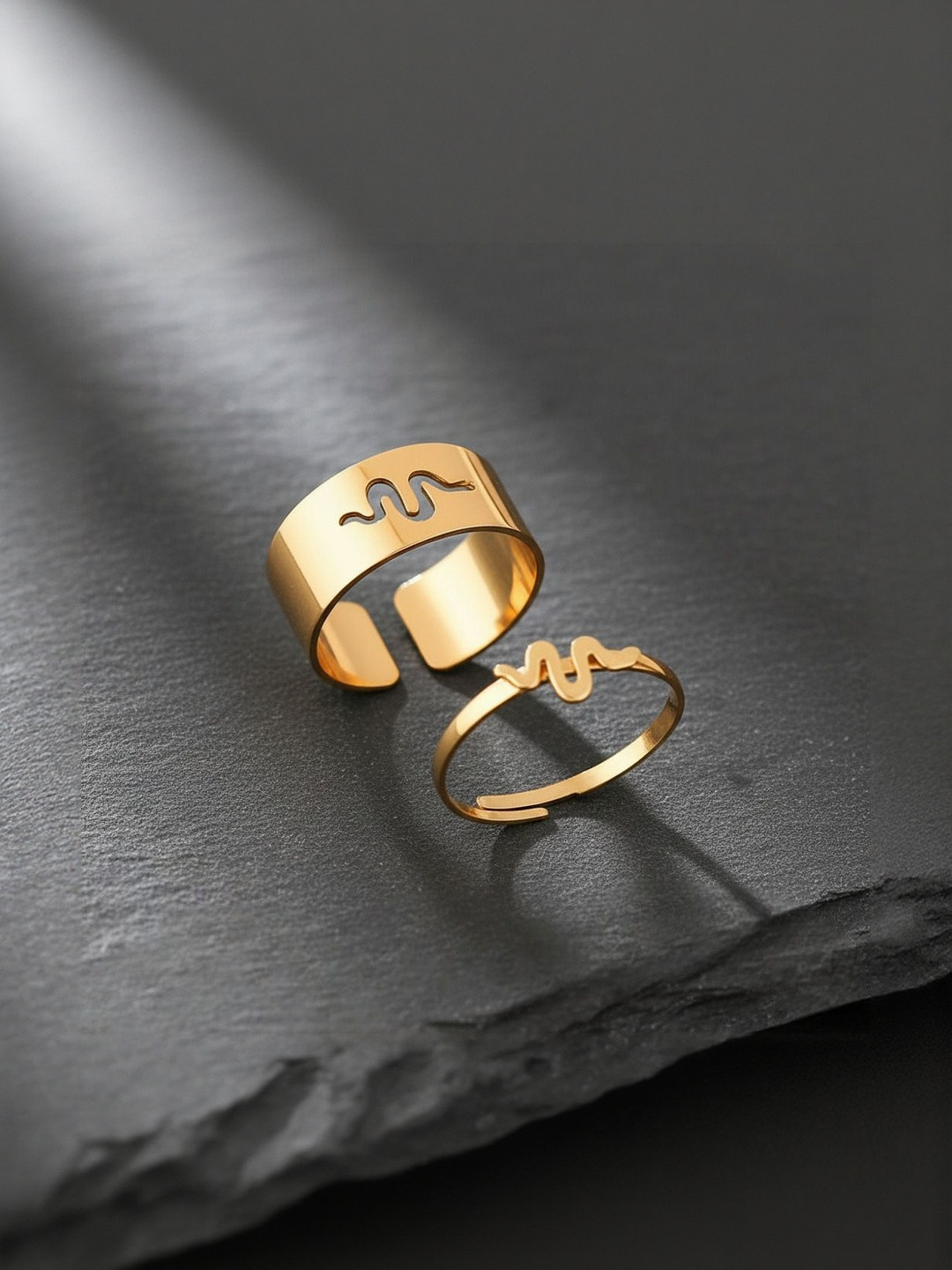 DressBerry Set Of 2 Gold-Plated Couple Finger Rings