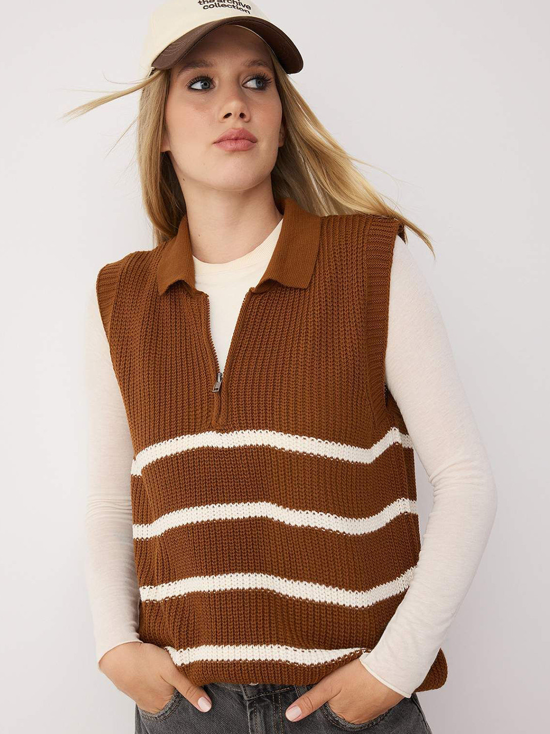 Trendyol Women Striped Shirt Collar Half Zipper Sweater Vest