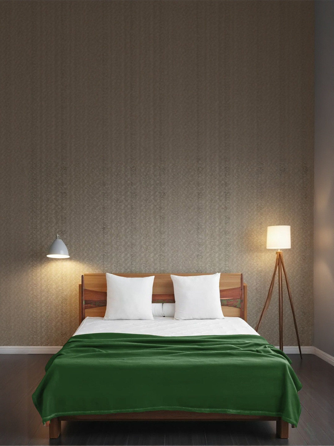 Aura Green Fleece 120 GSM Mild Winter Blanket