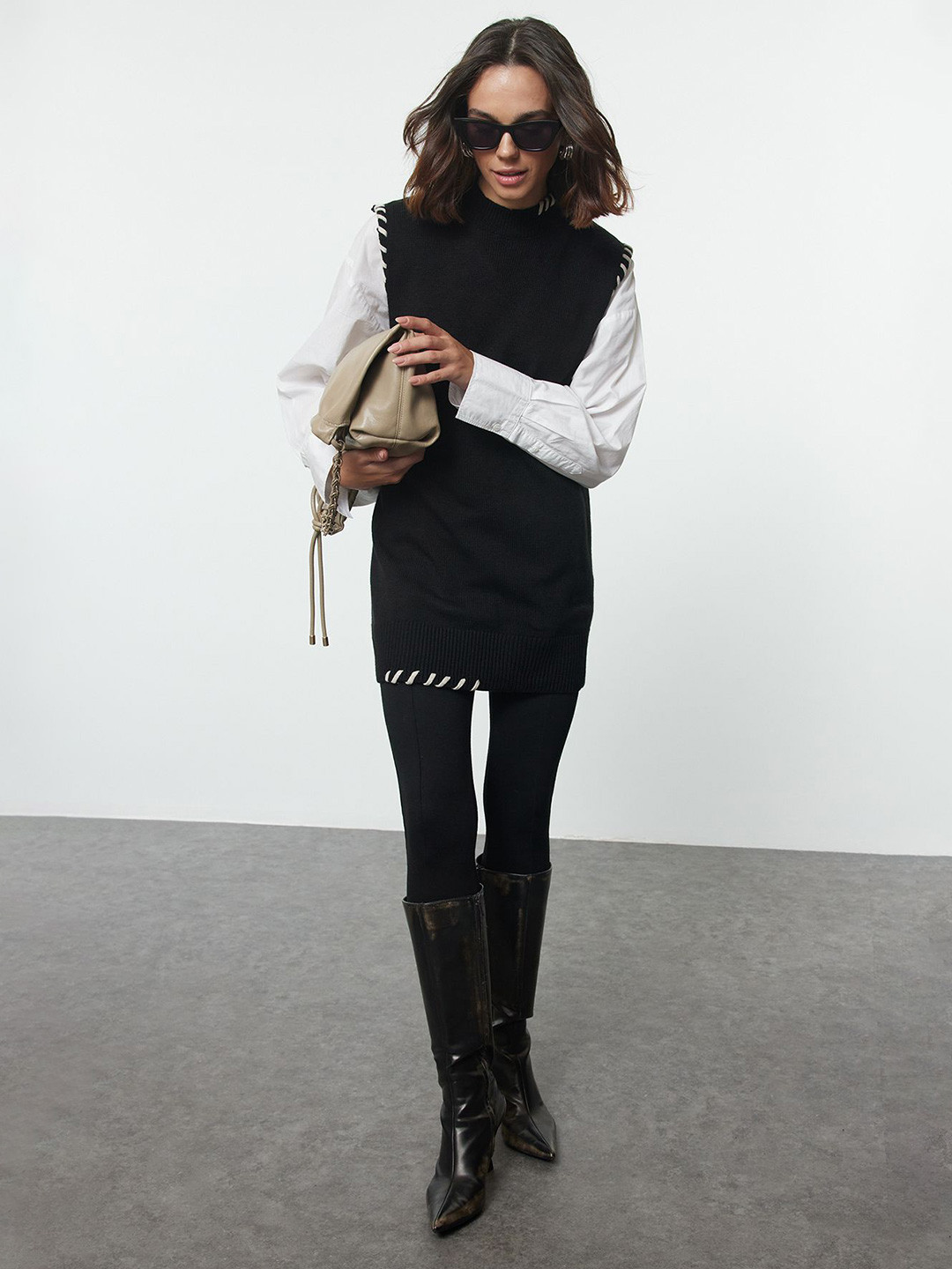 Trendyol Women Sweater Vest with Embroidered Detail