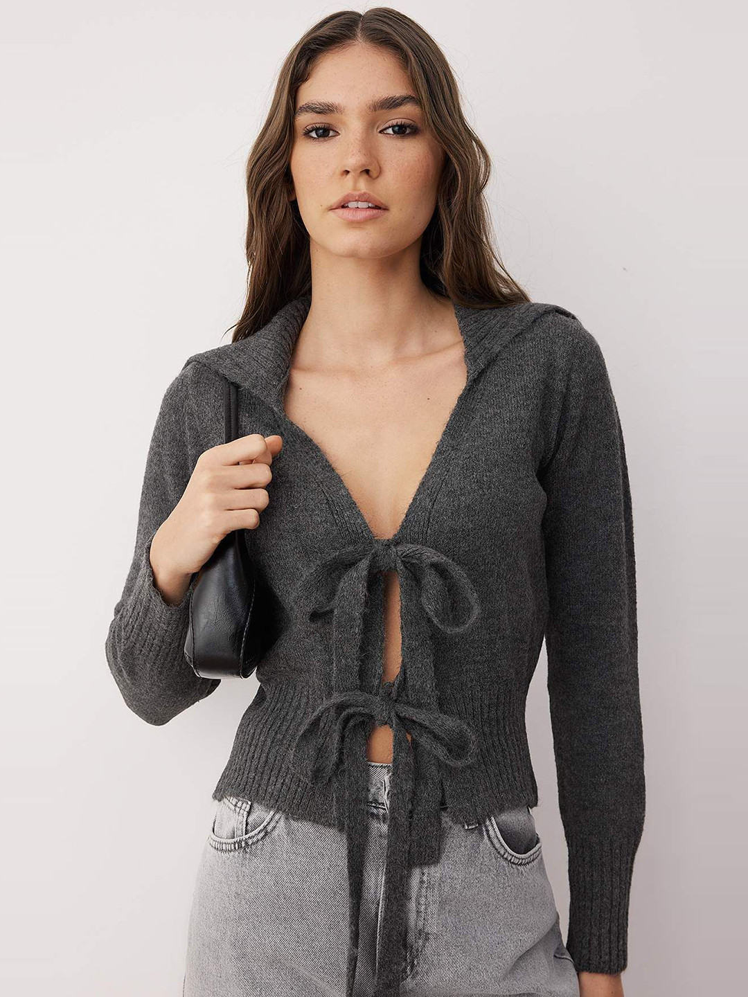 Trendyol Women Shirt Collar Front-Open Tie Up Detail Long Sleeves Sweaters