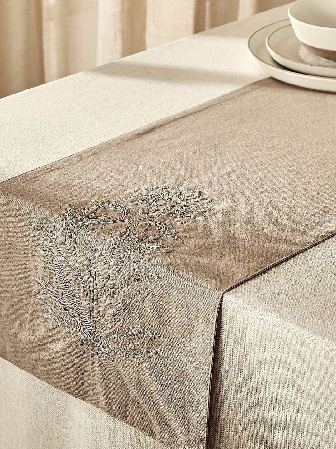 Home Centre Glimmer Luxe Halo Dusk Omna Brown Embroidered Table Runner
