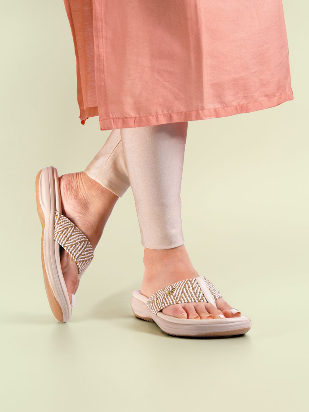 Monrow Women Cream Textured Open Toe Flats