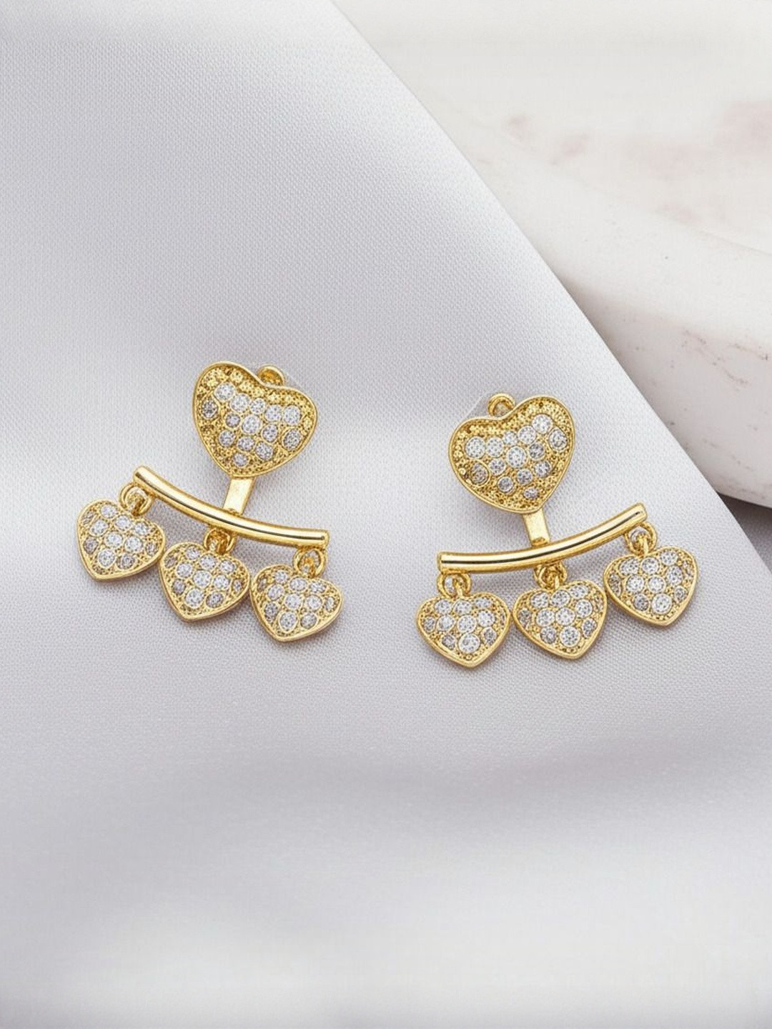 DressBerry Heart Shaped Ear Cuff Earrings