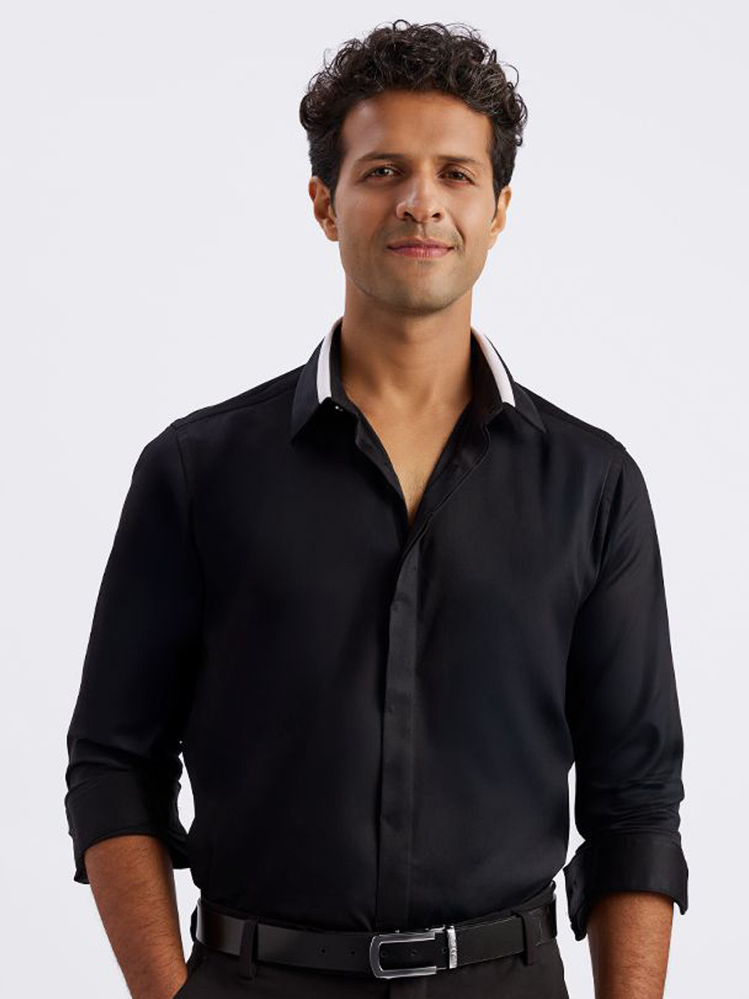 KINGDOM OF WHITE Men Giza Cotton Slim Fit Black Party Shirt