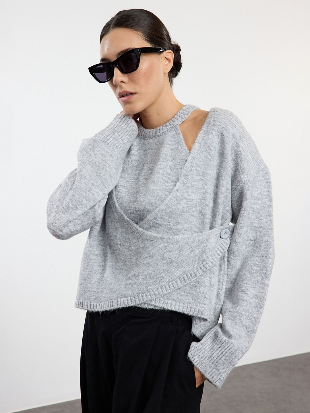 Trendyol Women Round Neck Pullover With Button Detail