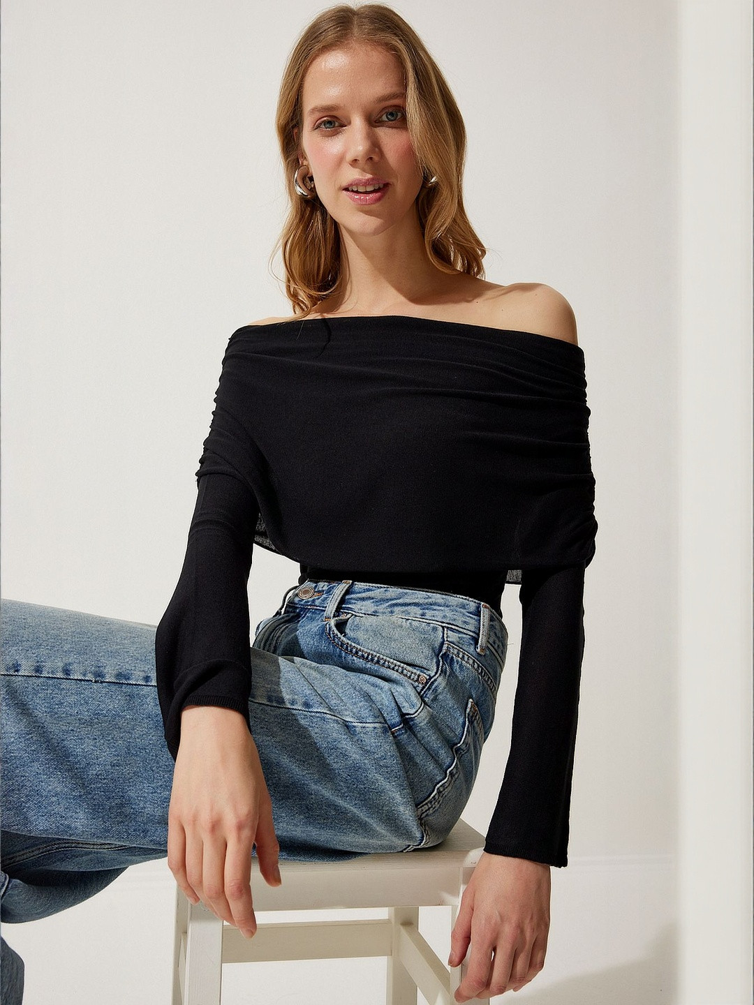 Happiness istanbul Women Off-Shoulder Ruched Gathered or Pleated Long Sleeves Regular Top