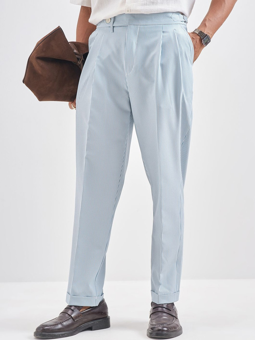 HIGHLANDER Men Solid Relaxed Fit Mid-Rise Formal Trousers