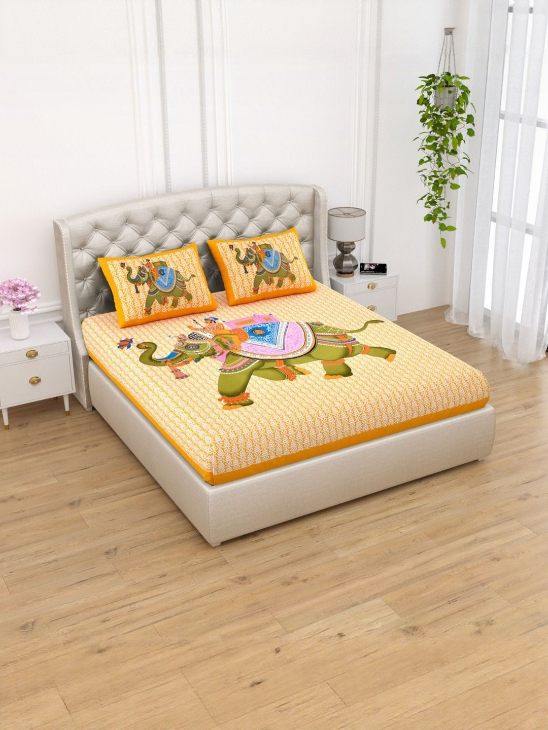 MILAAV Orange Animal Printed Cotton Regular TC 144 Double Queen Bedsheet