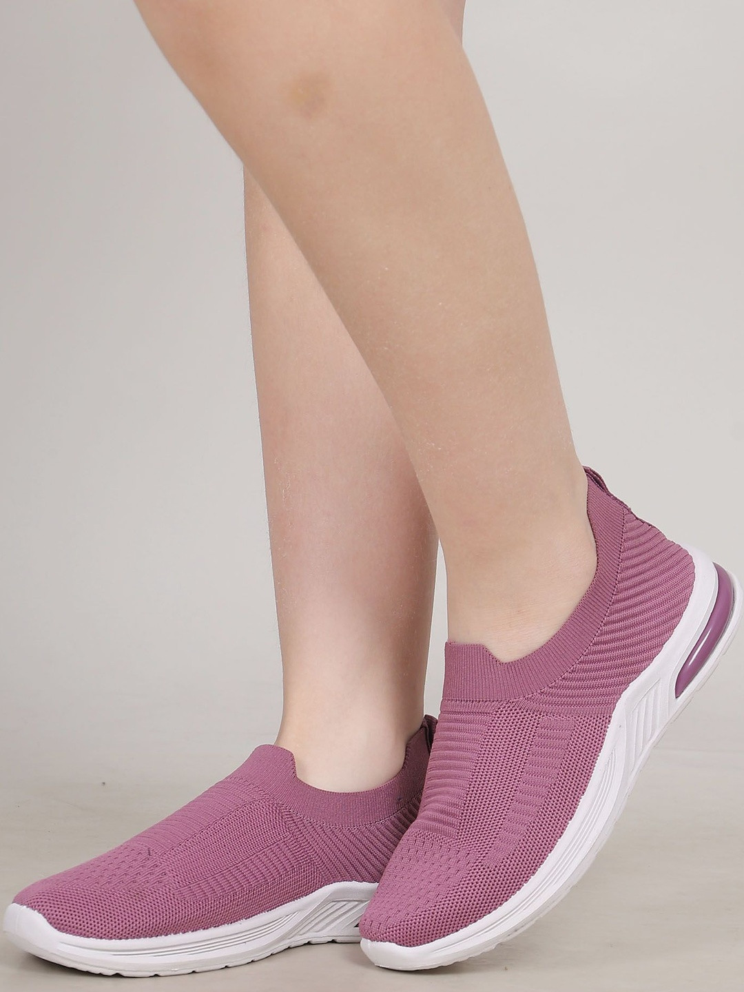 CIBEK Women Textured Memory Foam & Air Cushion Comfort Slip-On Sneakers