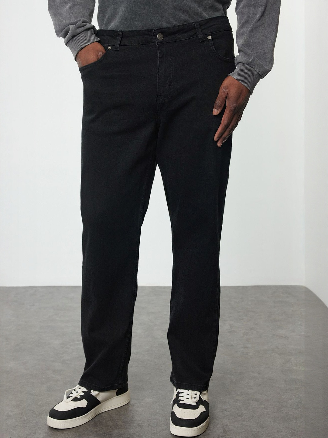 Trendyol Men Siyah Regular Fit Mid-Rise Jeans