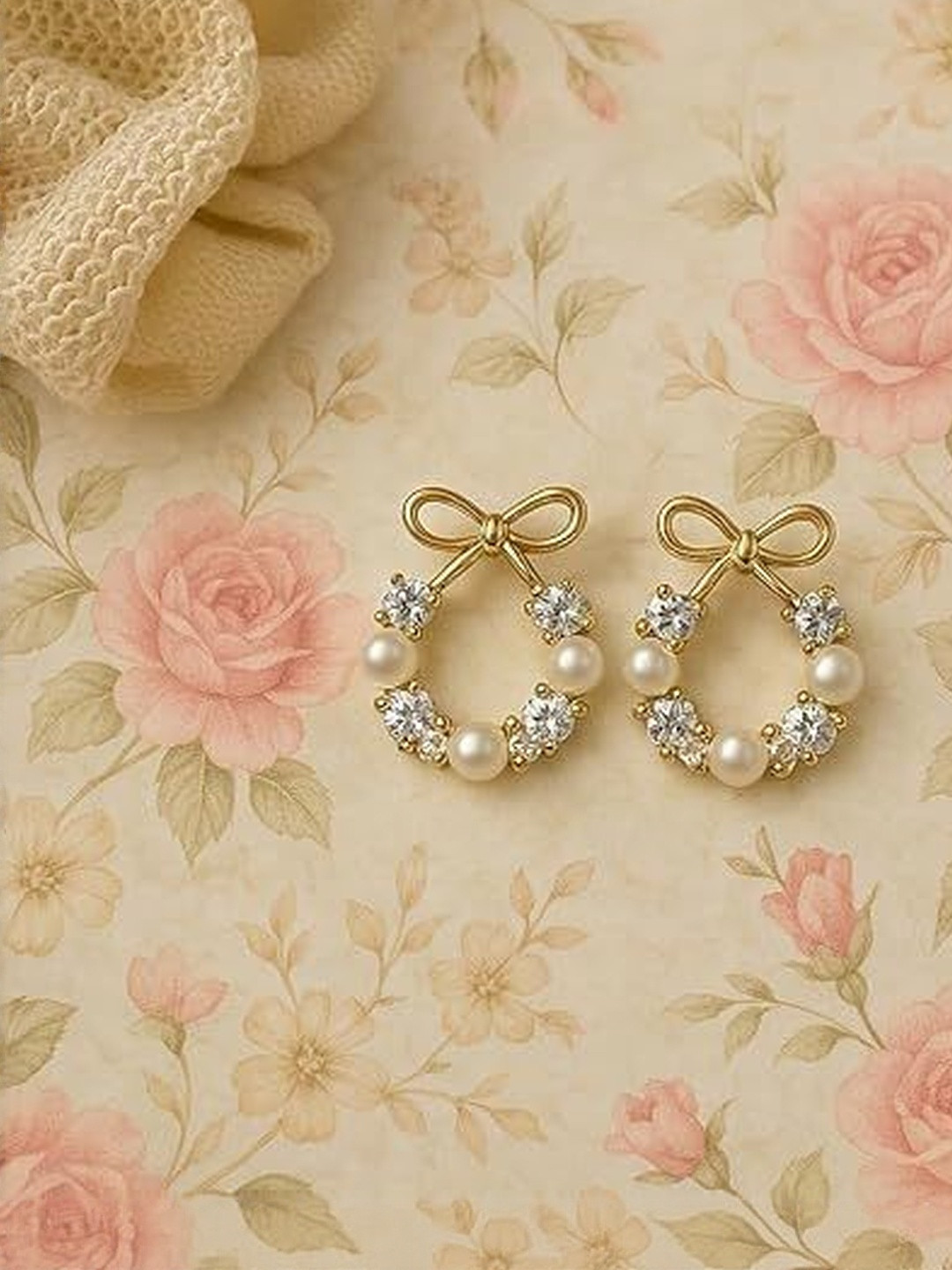 LIMINE JEWELS Geometric Studs Earrings