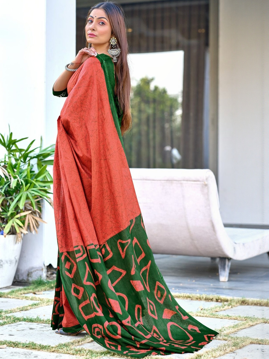 NIKATT DIVYA Pure Cotton Block Print Saree  With Blouse Piece