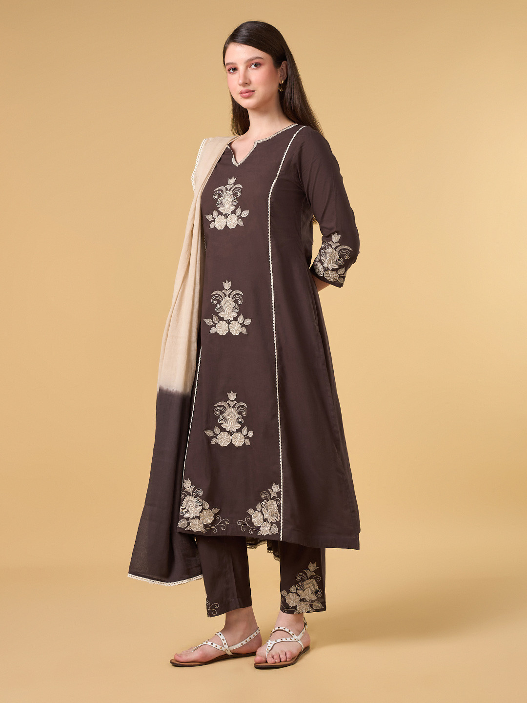 COTTONS DAILY Women Floral Embroidered Pure Cotton A-Line Kurta & Trousers With Dupatta