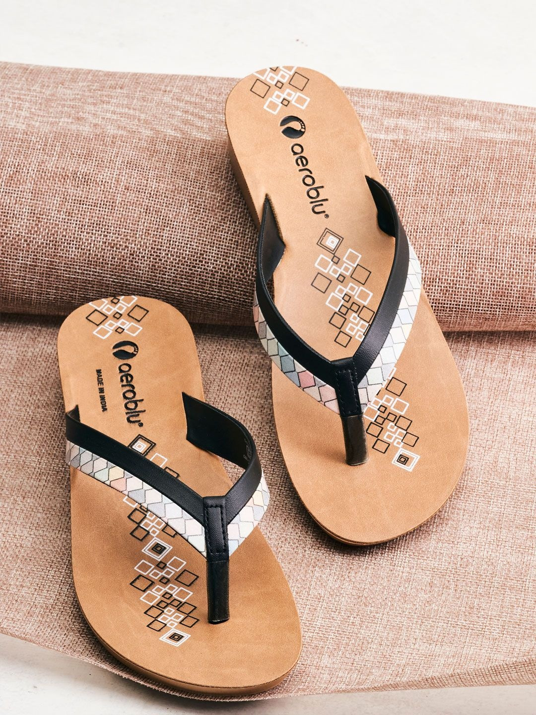 Aeroblu Printed Open Toe Leather Open Toe Flats