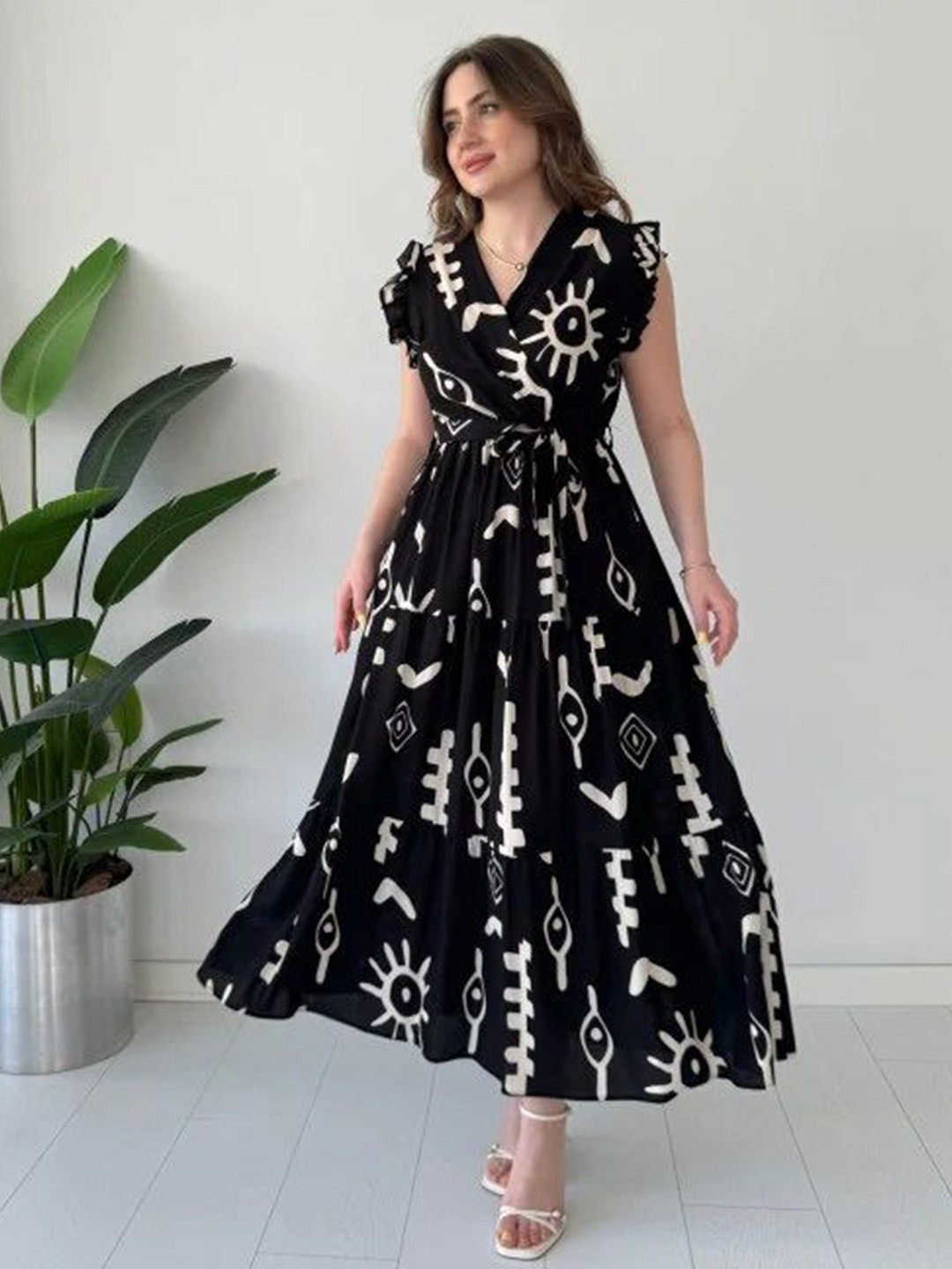 PIMU Tribal Print Flutter Sleeve Maxi Dress
