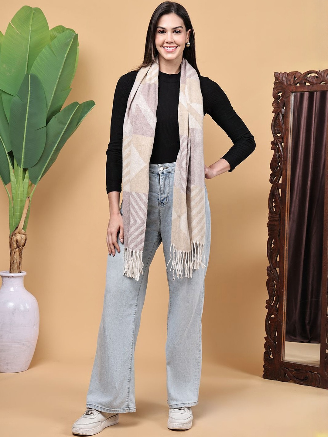 ELLIS Women Abstract Printed Stole With Tasselled Border