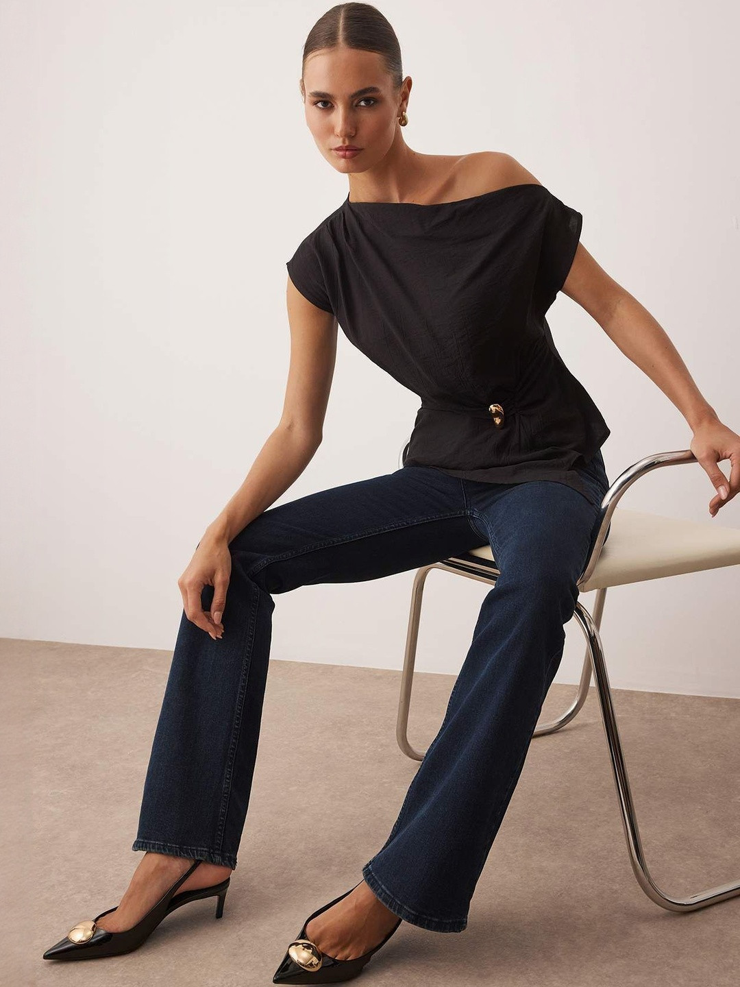 Trendyol Women One Shoulder Regular Asymmetric Hem Top
