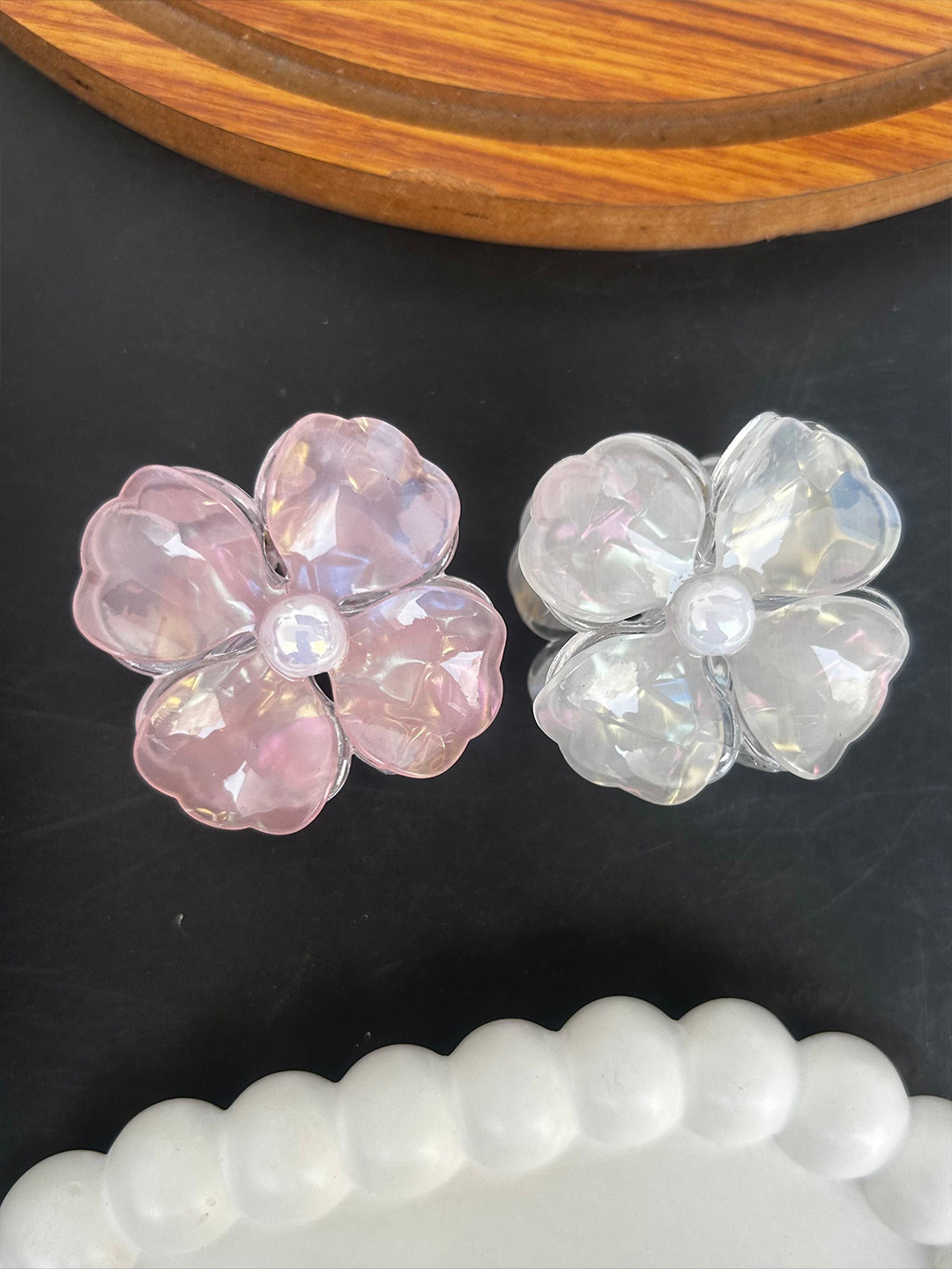 Radhya Accessories Women Set of 2 Holographic Flower Claw Clip