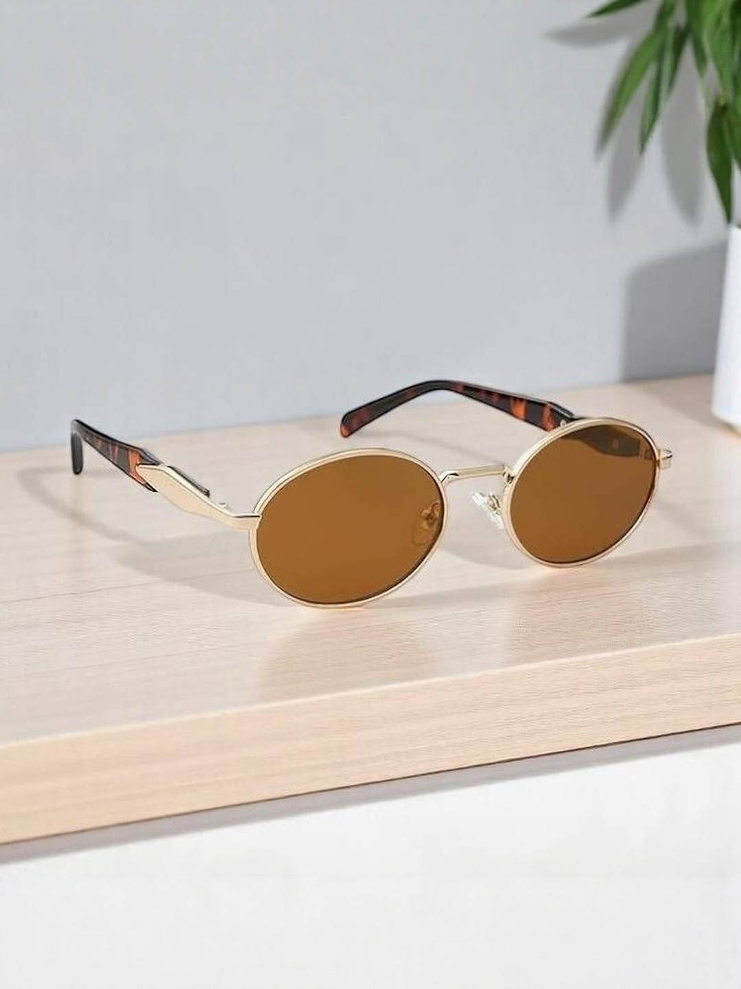 Arzonai Unisex Oval Sunglasses MA-11211-LEOPARD-BROWN-N