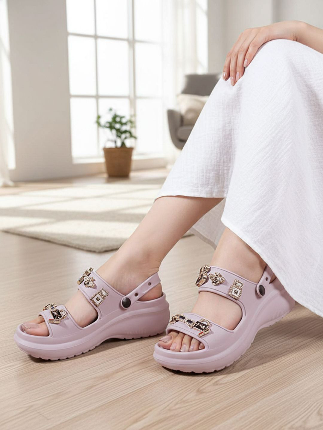 Lavie Women Embellished Wedges Heels Clogs