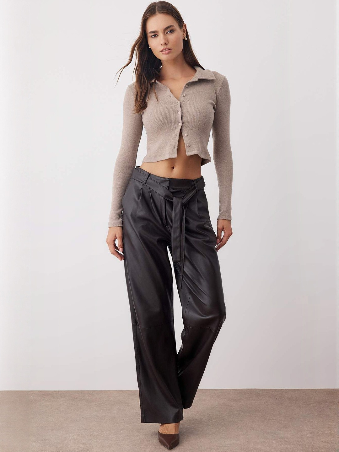 Trendyol Koyu Vizon Women Ribbed Shirt Collar Crop Shirt Style Top