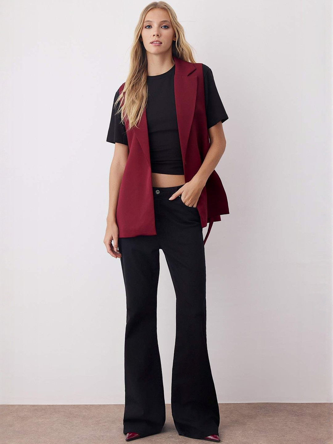 Trendyol Women Solid Notched Lapel Longline Open Front Oversized Vest Blazer