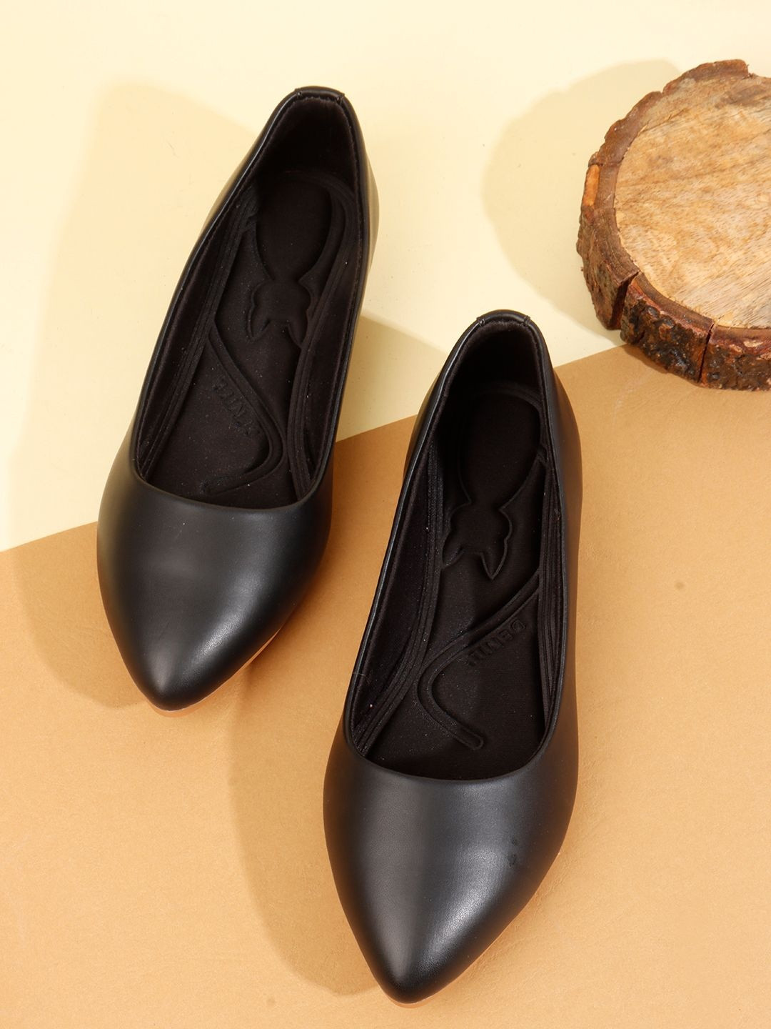 Denill Delite Pointed-Toe Slip-On Bellies