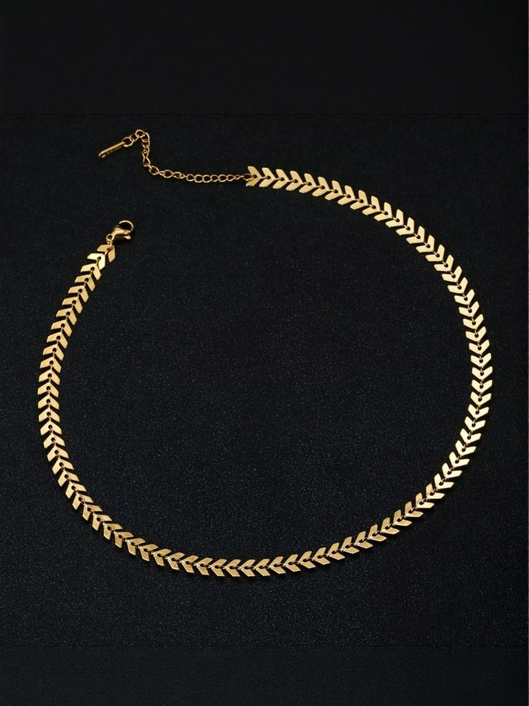 DressBerry Gold-Plated Leaves Minimal Necklace