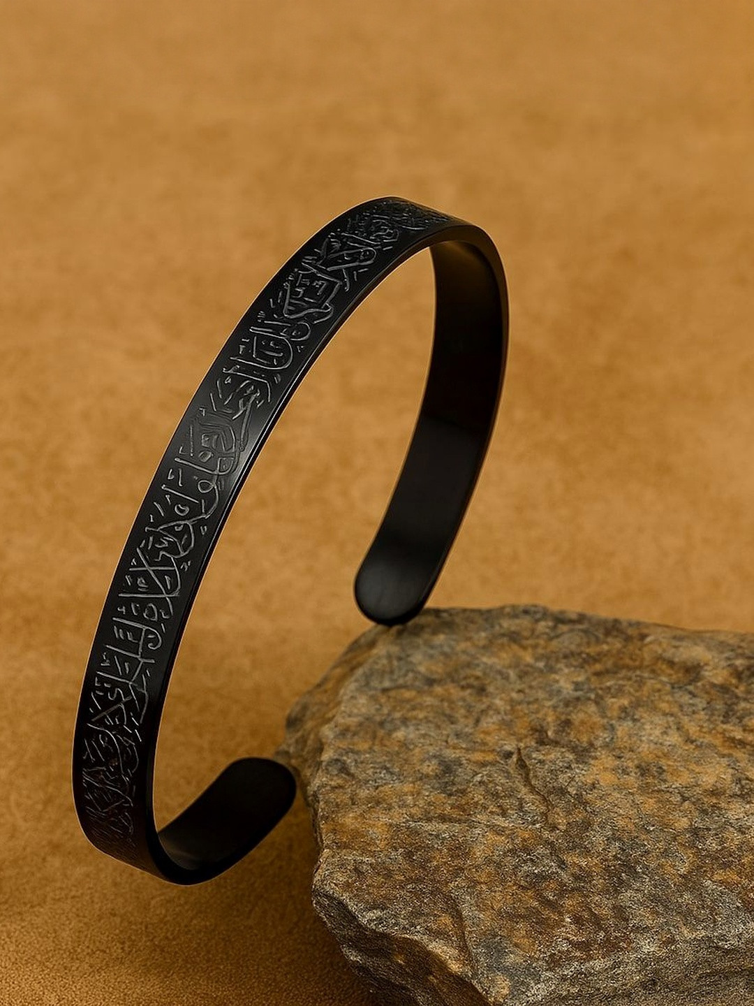 UNIVERSITY TRENDZ Stainless Steel Rhodium-Plated Cuff Bracelet