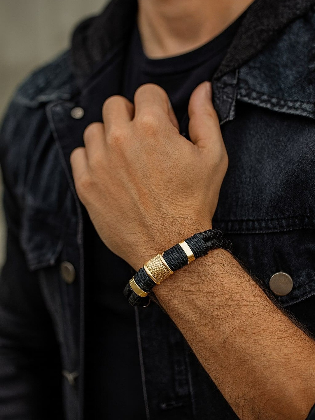 UNIVERSITY TRENDZ Men Double Layers Leather Antique Bracelet